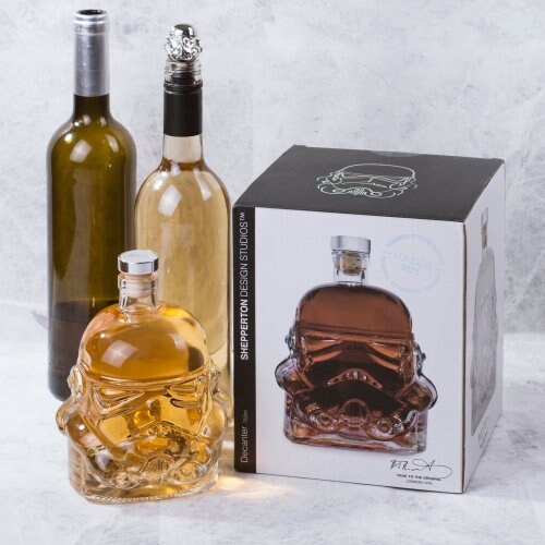 Iconic Stormtroopers Whiskey Glass Decanter. Star Wars Bottle. 750 ML - Raise The Bar Lux  
